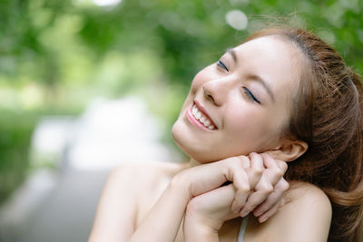 Portrait of a smiling young woman