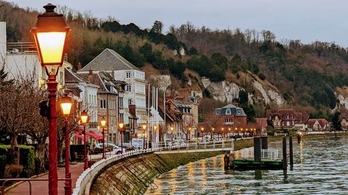Riverside lighting, la bouille france