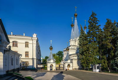 The main entrance to territory of the svyatogorsk lavra in ukraine, on a sunny summer morning