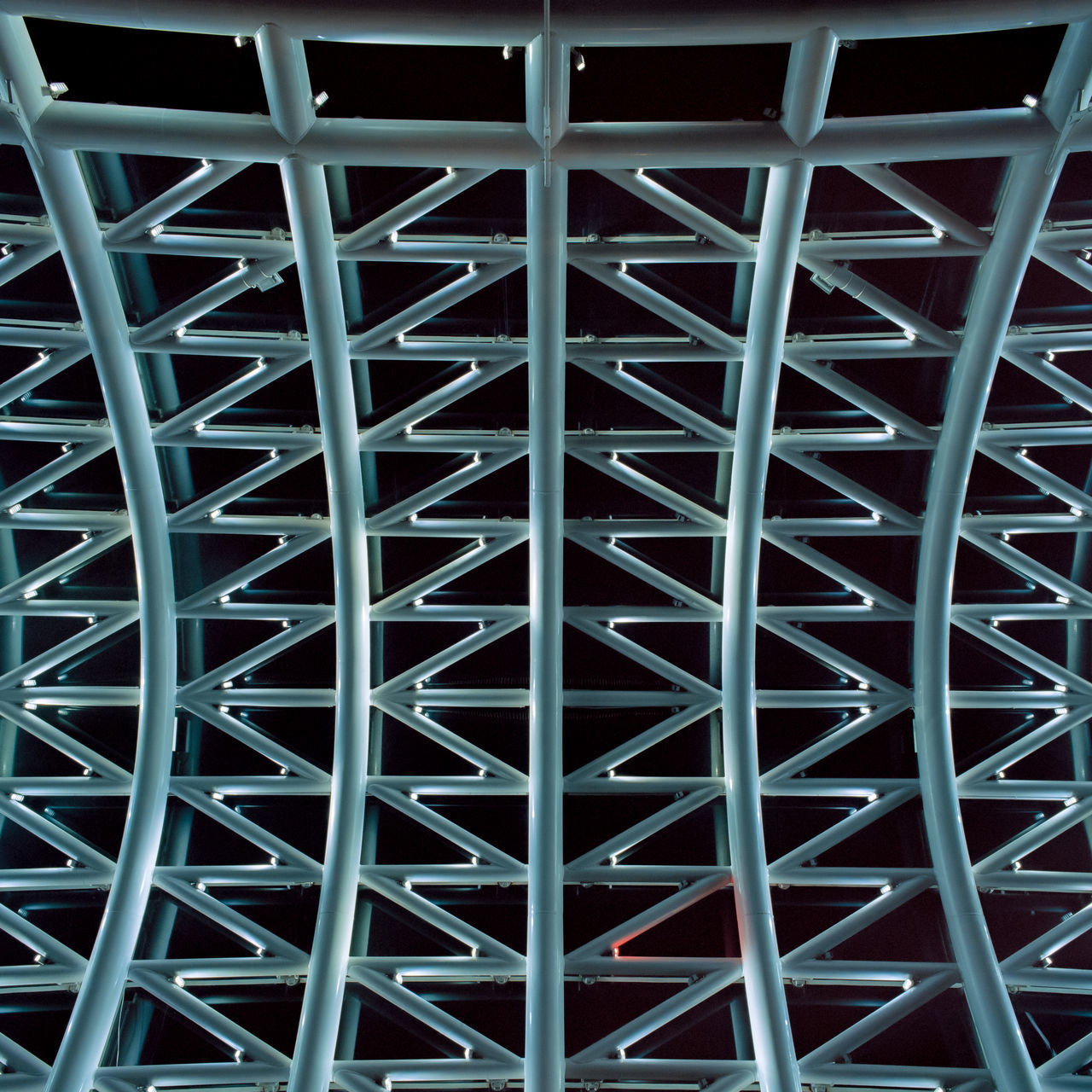 FULL FRAME SHOT OF METAL STRUCTURE