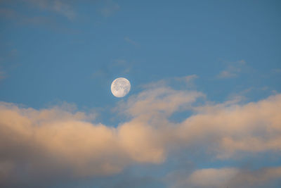 Low angle view of moon in sky