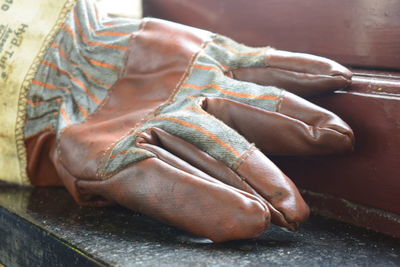 Low section of man wearing leather shoes