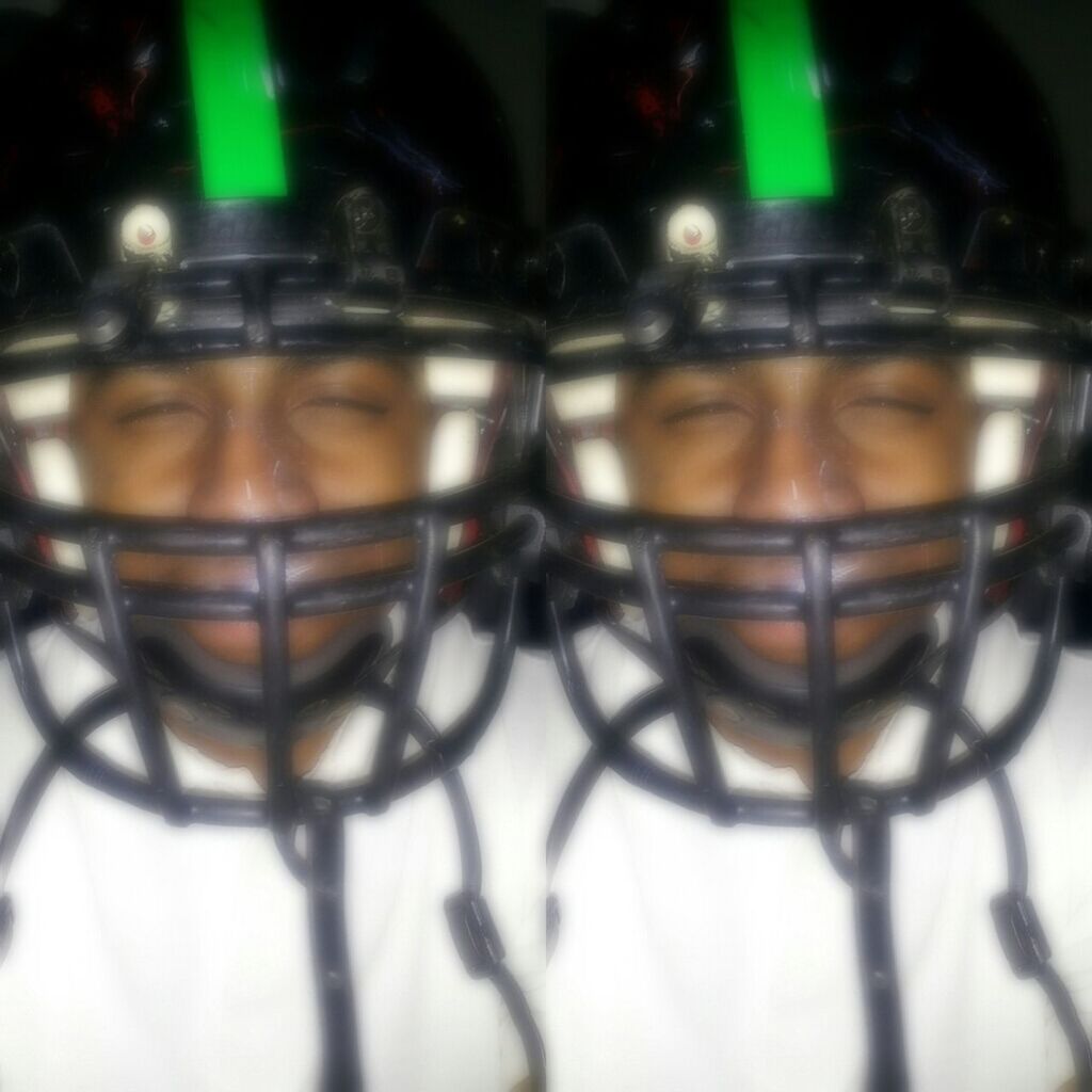 '  . FootBall Iss MY Lifeee :)