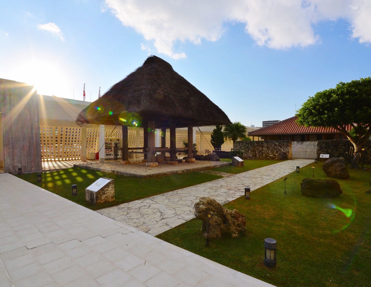 architecture, built structure, building exterior, sky, outdoors, tree, no people, day, nature, gazebo