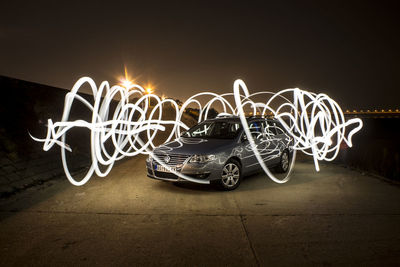 Illuminated light painting