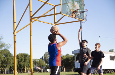 Teenager basketball team