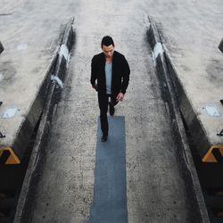 Full length of young woman