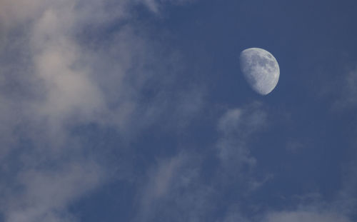 Low angle view of moon in sky