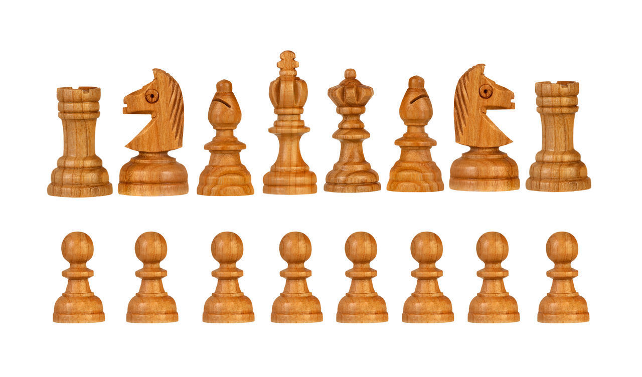 FULL FRAME SHOT OF CHESS PIECES