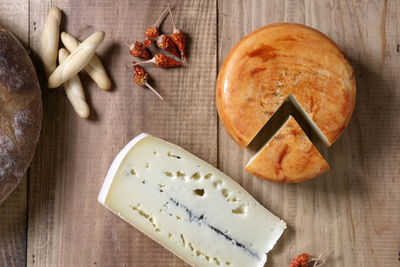 High angle view of bread on cutting board