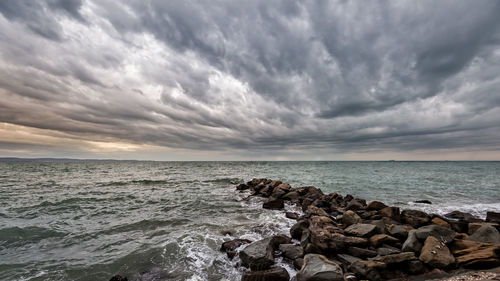 Scenic view of sea against sky