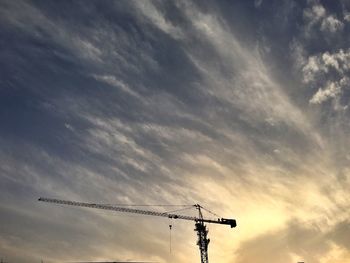 Low angle view of cloudy sky