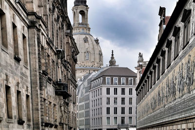 View of dresden frauenkirche cathedral