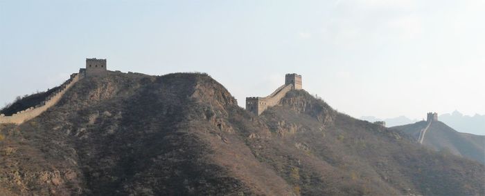Panoramic view of a great wall of china segment