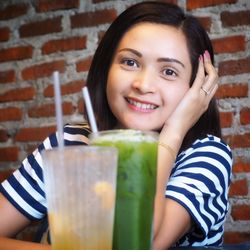 Portrait of a smiling young woman