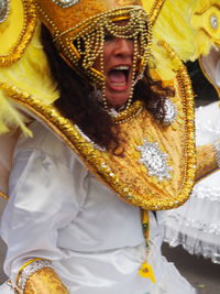 Woman wearing mask