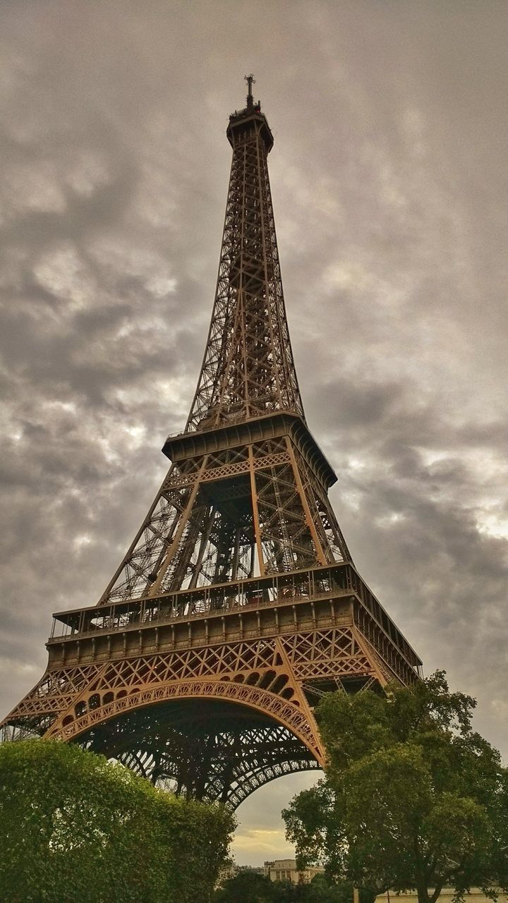 LOW ANGLE VIEW OF HISTORICAL TOWER