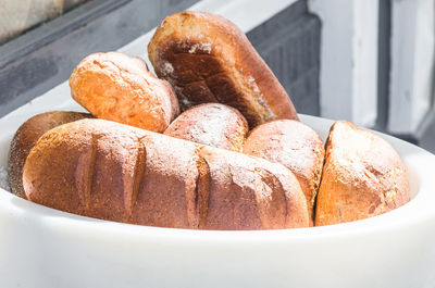 Close-up of bread in bowl