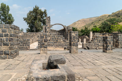 Old ruin building in city