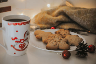 Close-up of cookies in plate on table