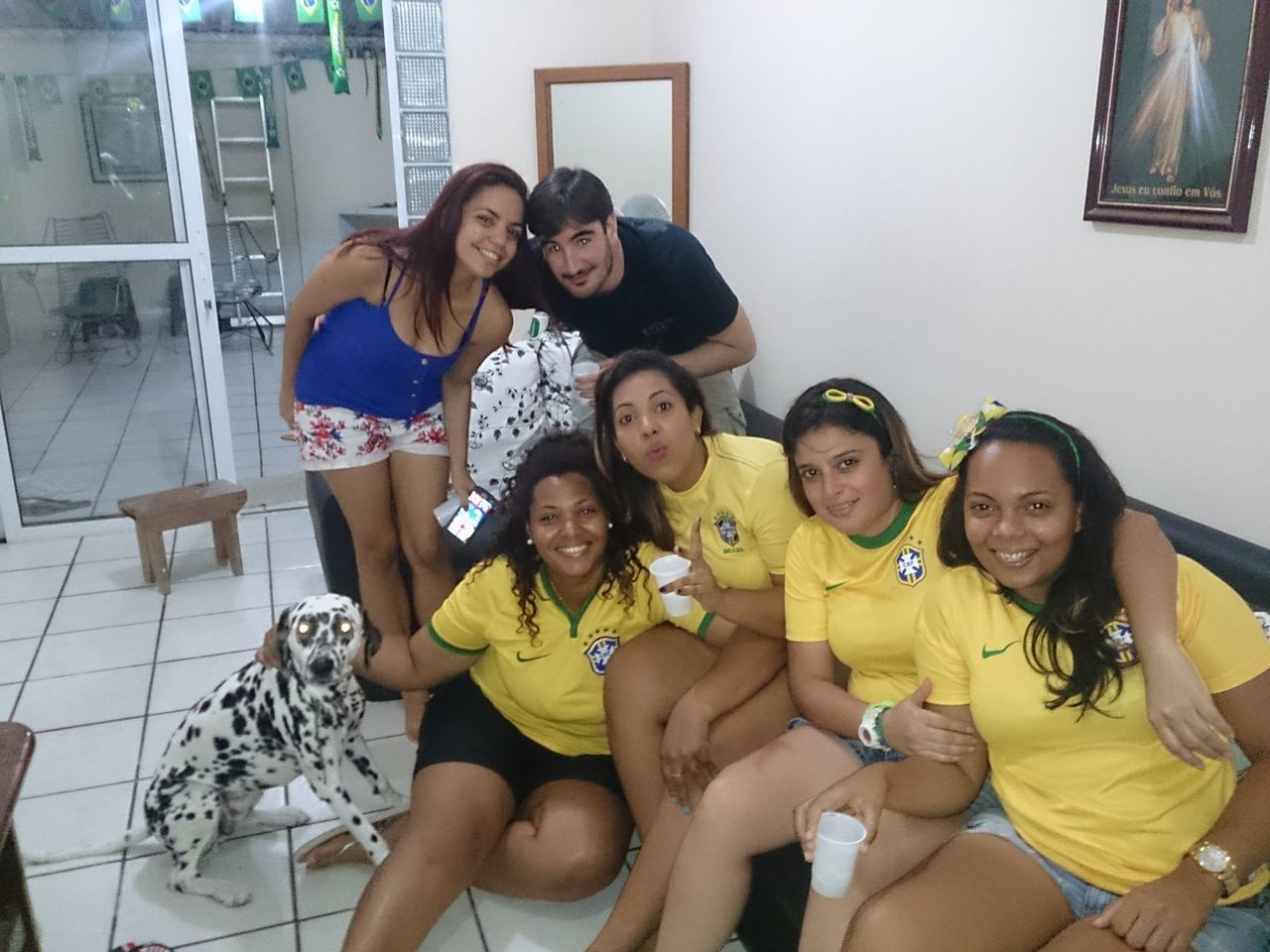 lifestyles, togetherness, person, bonding, leisure activity, young adult, happiness, casual clothing, smiling, love, friendship, portrait, front view, looking at camera, young men, fun, three quarter length