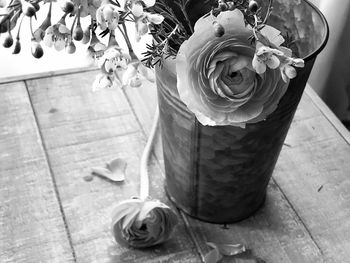 High angle view of rose bouquet on table