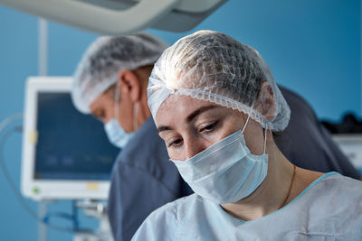 Portrait of young woman in laboratory