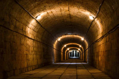 Illuminated tunnel