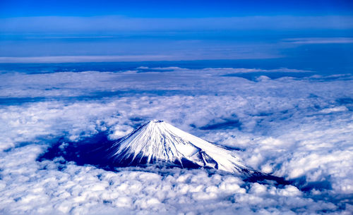 Scenic view of fuji mountain against sky