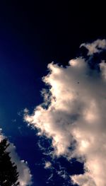 Low angle view of cloudy sky