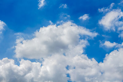 Low angle view of cloudy sky