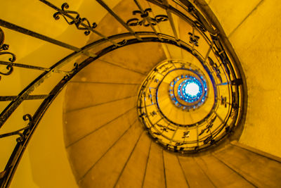 Spiral staircase