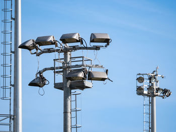 Detail of light units for outdoor lighting of events, concerts and sports grounds.