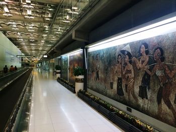 Railroad station platform