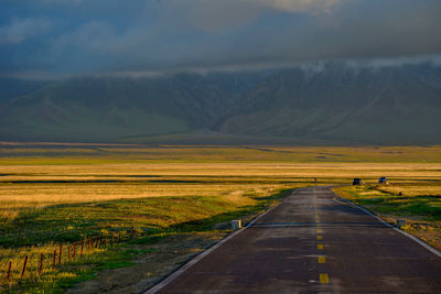 The mountains and waters around tarim lake are a unique and beautiful landscape