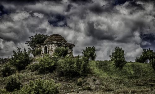 Low angle view of cloudy sky