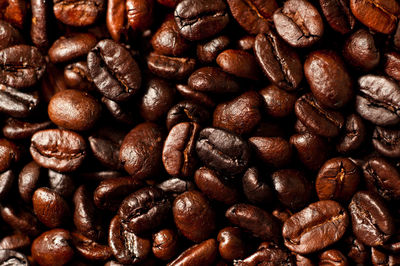 Full frame shot of roasted coffee beans