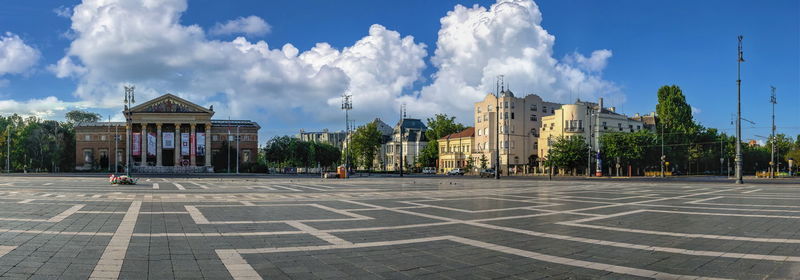 Heroes square and monument to the millennium of hungary in budapest on a sunny summer morning