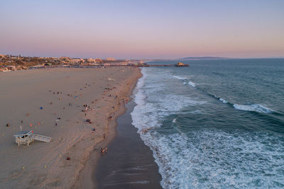 Sunset in santa monica, los angeles, california. situated on santa monica bay. los angeles