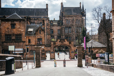 Historic architecture of the university of glasgow's main gate