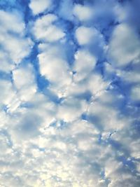 Low angle view of cloudy sky