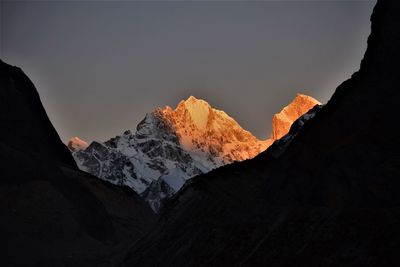 Himalayan peaks at sunrise