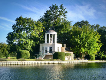 Temple island, henley-on-thames