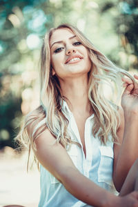 Portrait of a smiling young woman