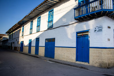 Beautiful streets of the heritage town of salamina located at the caldas department in colombia.