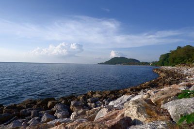 Scenic view of sea against sky