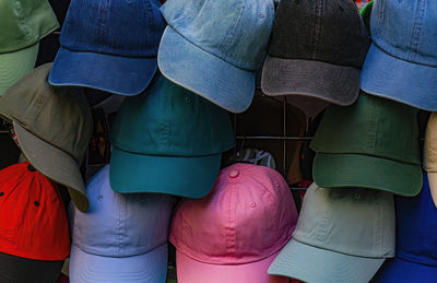 Street vendor hat display 
