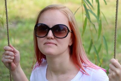 Portrait of woman with sunglasses