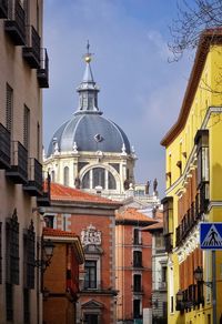 Buildings in city