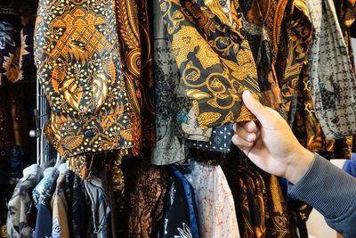 Batik in teras malioboro